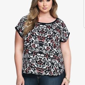 Torrid Skull Dolman Top